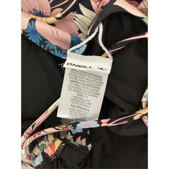 New. O’Neill floral one piece. Small. Retails $99 - Picture 9 of 13
